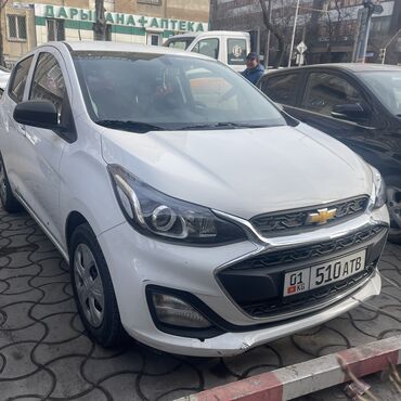 Chevrolet: Chevrolet Spark: 2018 г., 1 л, Вариатор, Бензин, Хэтчбэк