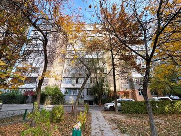 меняю доплатой мне: 2 комнаты, 62 м², 106 серия, 8 этаж, Косметический ремонт