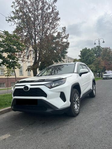 керамик про: Toyota RAV4: 2019 г., 2.5 л, Автомат, Бензин, Внедорожник
