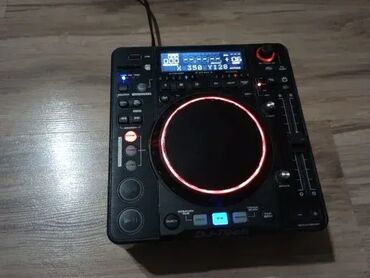 IPod i MP3-plejeri: DJ Tech USOLO FX Compact DJ Media Player and Controller Slanje Brzom — 2