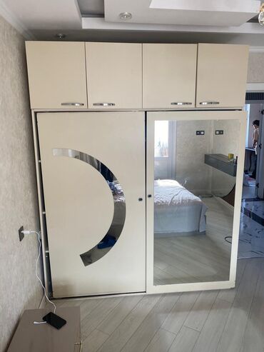 Dolablar: Kupe, 2 qapılı Düz dolab, Qarderob, paltar dolabı