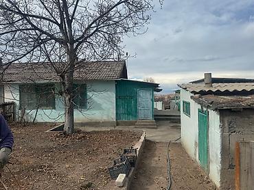 Продажа коттеджей и домов: Продается дом в селе Каджи Сай 3 комнаты 7 соток, евро ремонт — 9