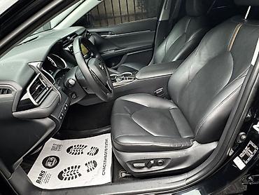 camry 55 exclusive: Toyota Camry: 2019 г., 2.5 л, Автомат, Бензин, Седан — 7