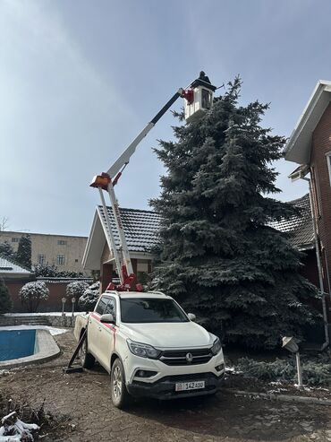 спецтехника автовышка: Авто вышка Вышка 
14 метров
24/7 выезд меж город
Бишкек