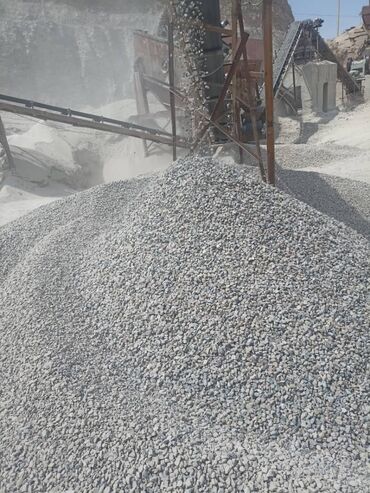 Щебень: Щебень, Другое назначение, Насыпью, Камаз — 6