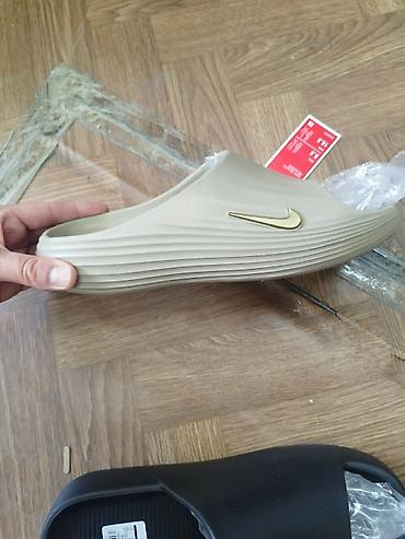 Sandale i papuče: Original Nike i Adidas jeezy slide u kutiji 3500 din. L — 7