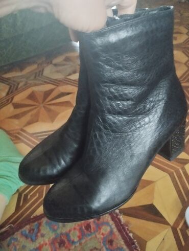 Basanoşka və səndəllər: Ölçü: 38, İşlənmiş — 3