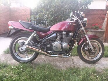 teretne gume 13 c: Kawasaki Zephyr 550 Fabrika 1992.Odličan. Veoma lak za vožnju, vozi