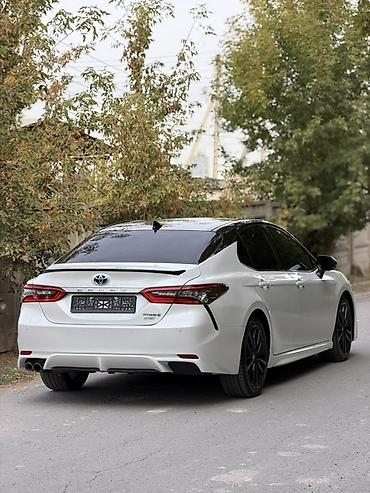 Toyota: Toyota Camry: 2023 г., 2.5 л, Автомат, Гибрид, Седан — 4