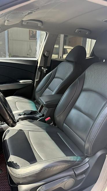 devo tiko: Ssangyong Tivoli: 2017 г., Кроссовер — 6