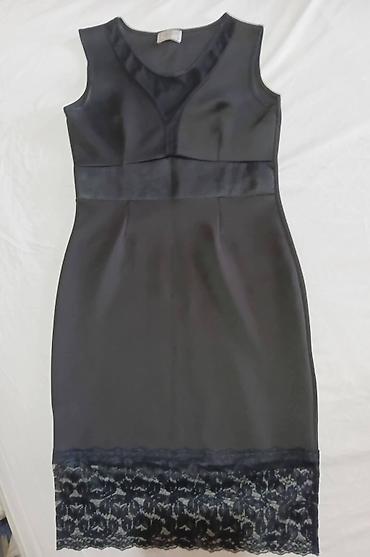 helanke m: Elegantna crna koktel haljina Christiane Road s/m - Kroj: uska — 1