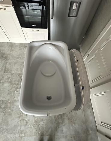 hamam əşyaları: Uşaq vannası və stendi - Rahat hamam üçün plastik uşaq vannası — 1
