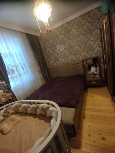 Həyət evləri və villaların satışı: Binəqədi qəs. 4 otaqlı, 100 kv. m, Yeni təmirli — 20