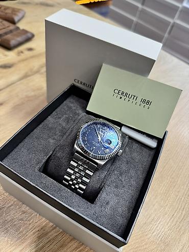 Aksesuarlar: CERRUTI 1881 kişi qol saatı – Timepieces kolleksiyası - Brend — 3