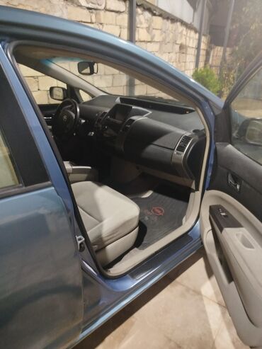 Toyota: 2008 ci il. qiymet 12000 m — 11