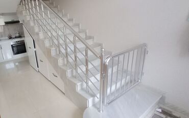 Pilləkən məhəccərləri: Pilləkən məhəccərləri — 19