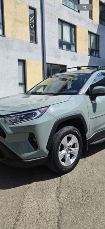 Toyota: Toyota RAV4: 2019 г., 2.5 л, Автомат, Гибрид, Кроссовер
