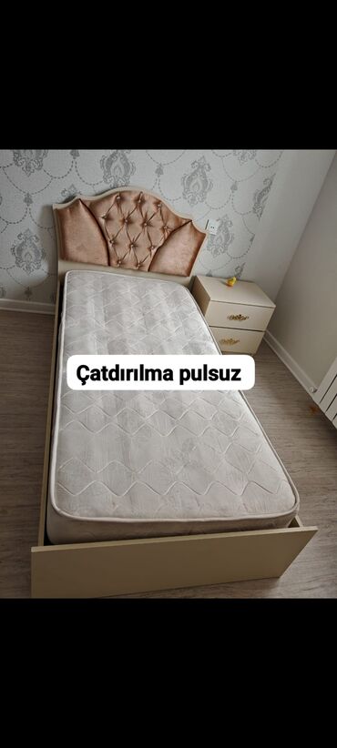 acilan kravat: Çarpayı+tumba 110₼. 

 Çatdırılma pulsuz Zehra04. Vatcapda yazın