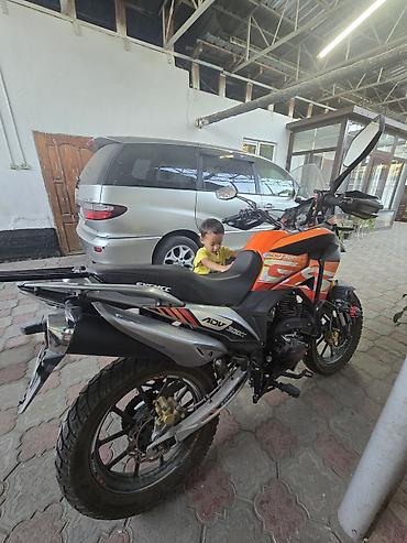 16 р: Мотоцикл SYM/Scoyco ADV 300cc (надпись на облицовке), оранжево‑черный — 4