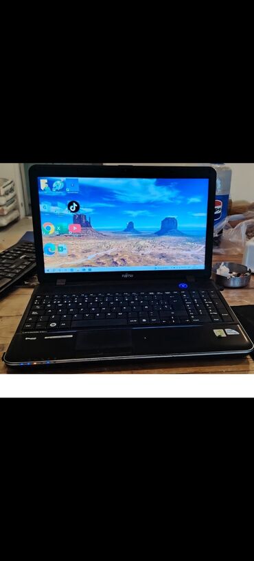 Dell: Intel Pentium, 6 GB, 15.6 "