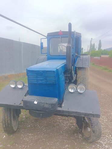 azərbaycanda traktor satisi 1025: Traktor t 40, 1989 il, 40 at gücü, Yeni