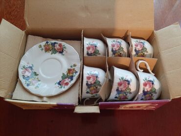 продать старую посуду: Продается набор чашек с блюдцами Fine Porcelain. Комплектация: Набор