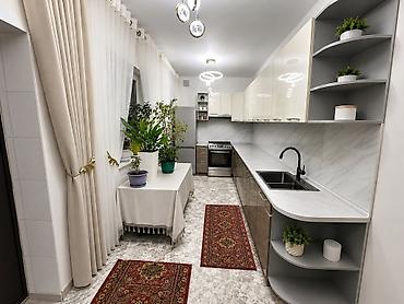 продаю дом ак ордо 1: Продаётся дом в районе Ак-Босого с бизнесом 🏡 Цена: 125 000$ Уютный — 4