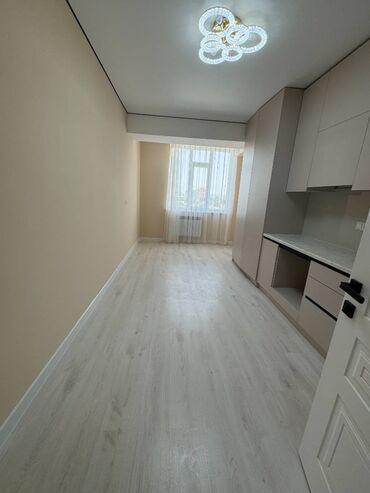 Продажа домов: 2 комнаты, 68 м², 7 этаж