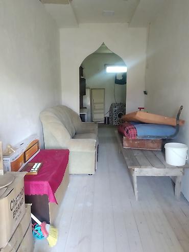 Həyət evləri və villaların satışı: 3 otaqlı, 100 kv. m, Kredit yoxdur, Orta təmir — 4