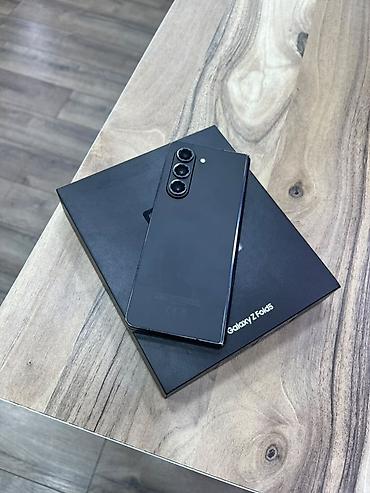 samsung fold 5: Samsung Galaxy Z Fold 5, 256 GB, rəng - Qara, İki sim kartlı — 1