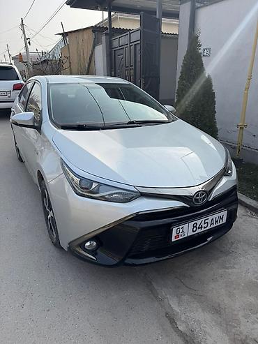 транс: Toyota Corolla: 2020 г., 1.8 л, Вариатор, Гибрид, Седан — 2