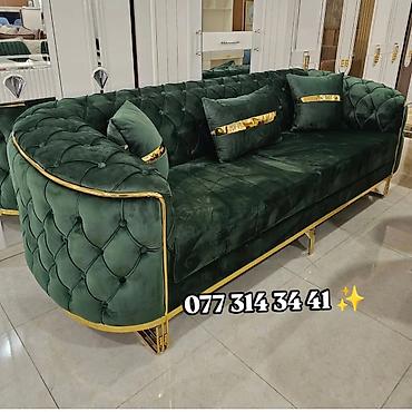 Ev və bağ: Zərif və dəbdə olan yaşıl divan - Material: yumşaq və sıx məxmər — 2