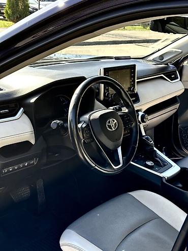 Toyota: Toyota RAV4: 2019 г., 2.5 л, Вариатор, Гибрид, Кроссовер — 7