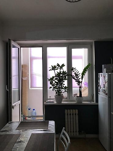 Продажа квартир: 2 комнаты, 65 м², 3 этаж — 9