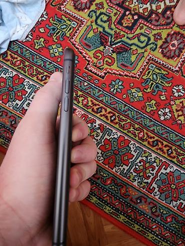 mini iphone: IPhone 11, Б/у, 128 ГБ, Черный, Чехол — 7