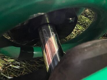 Амортизаторы, пневмобаллоны: Комплект амортизаторов, Комплект пружин амортизатора Toyota 2010 г., Б/у, Оригинал, Япония — 12