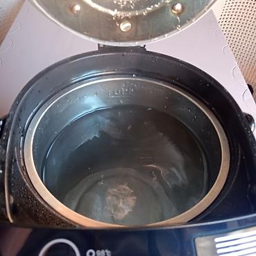 samovar 10 litre: Termofod 6.8 litr tutumu var.Tam işlək vəziyyətdə.problemi yoxdur — 4