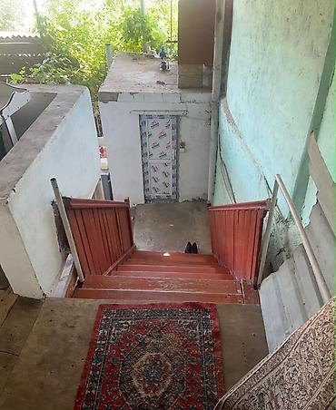 berdede ev: 📍Təcili satilir 📍hər səraiti var 36sayli məktəbin yaxinliqi 4otaq iki — 5