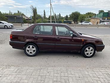 belarus 892 2: Volkswagen Vento: 1994 г., 1.8 л, Механика, Бензин, Седан — 3
