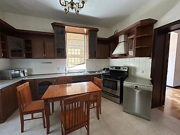 8000: Аренда офисов, 540 м², В частном доме, С отдельной кухней, С отдельным входом, С видом на горы — 6