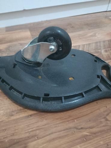 Trotineti, skejtbordovi i hoverbordovi: Ripstik/caster board sa dva točka – crveno-crni - Daska na dva — 10