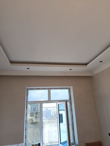 Təmir işləri: Malyar Alçıpan Aboy Ustası. Hazırda Bosam isteyen buyurub elaqe — 9