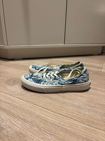 Kişi ayaqqabıları: Vans Denim naxışlı keda. Vans-ın gül dizaynlı cins material — 2