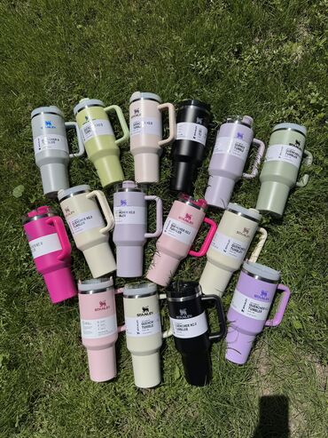 Стаканы: Термокружка Stanley😍😍😍 Объем 1,18л и 0,8л Все цвета в наличии Держит — 41