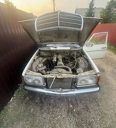 мерс грузовой 814 817: Mercedes-Benz W123: 1982 г. — 2