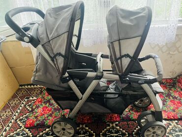 кыргыз улуттук кийимдери фото: Балдар арабасы, түсү - Күмүш, Колдонулган
