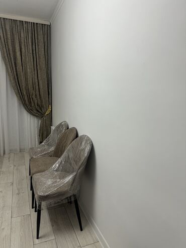 продаю пилорама: Срочно продаю новые стулья, очень красивые и модные, купили для себя