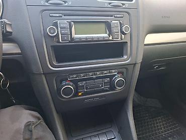 Volkswagen: Volkswagen Golf 6 1.4 2009 godište Golf je prešao 221000 km, benzin na lalafo.rs — 13 Volkswagen: Volkswagen Golf 6 1.4 2009 godište Golf je prešao 221000 km, benzin — 13
