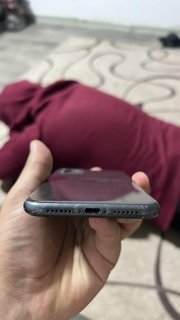 Apple iPhone: IPhone 11, Черный — 5