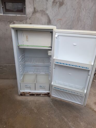 cinar z mtk: Б/у Холодильник Cinar, цвет - Белый